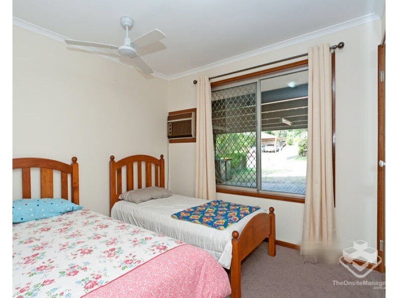 7 Flag Street, Jamboree Heights QLD 4074