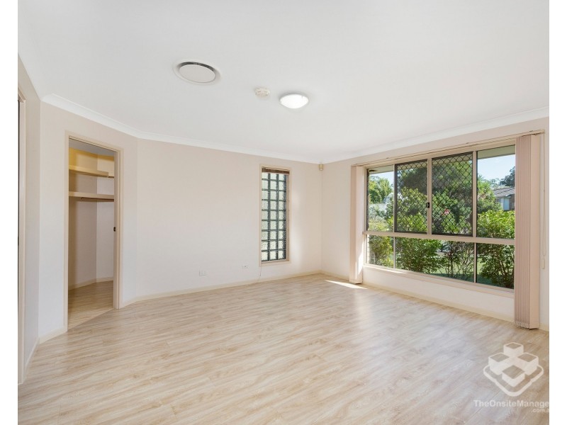 111 Golden Avenue, Calamvale QLD 4116