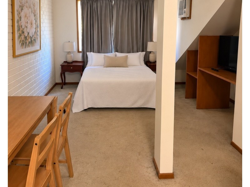 ID:21202438/28 Barrett Street, Robertson QLD 4109