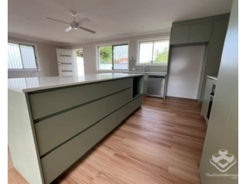 36 Blake Street, Southport QLD 4215