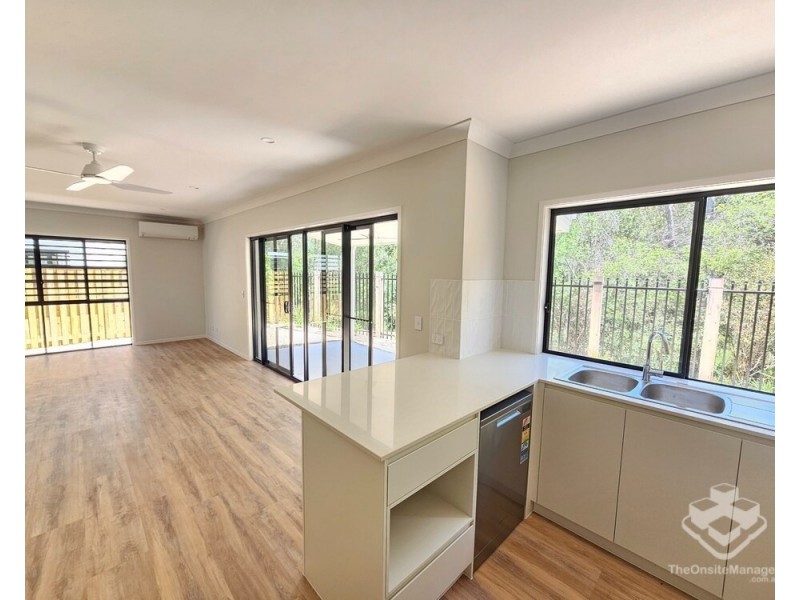 9/74 FINNEGAN WAY, Coomera QLD 4209