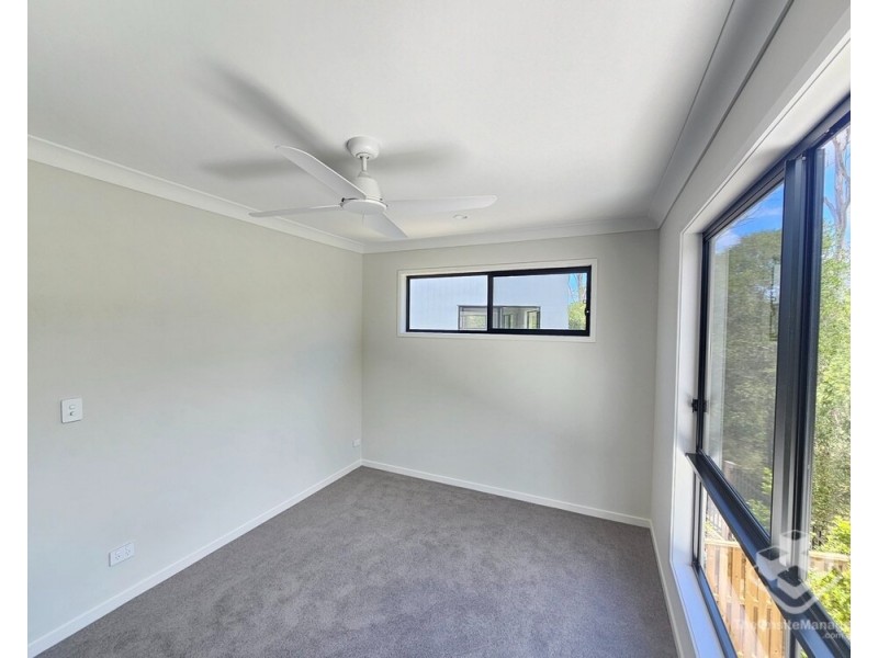 9/74 FINNEGAN WAY, Coomera QLD 4209