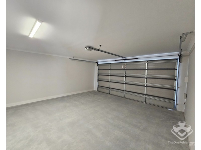 9/74 FINNEGAN WAY, Coomera QLD 4209