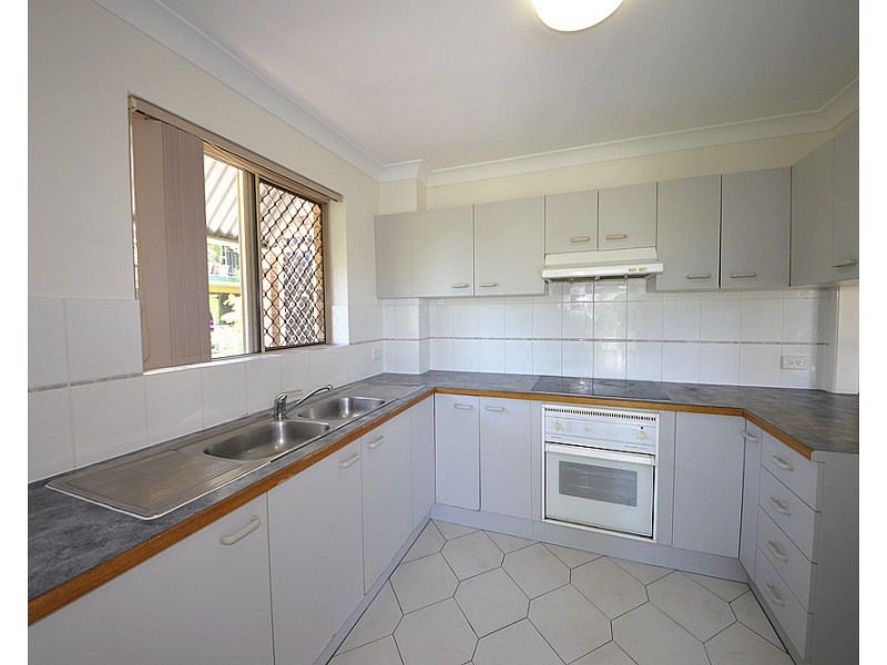 6/115 Central Avenue, Indooroopilly QLD 4068