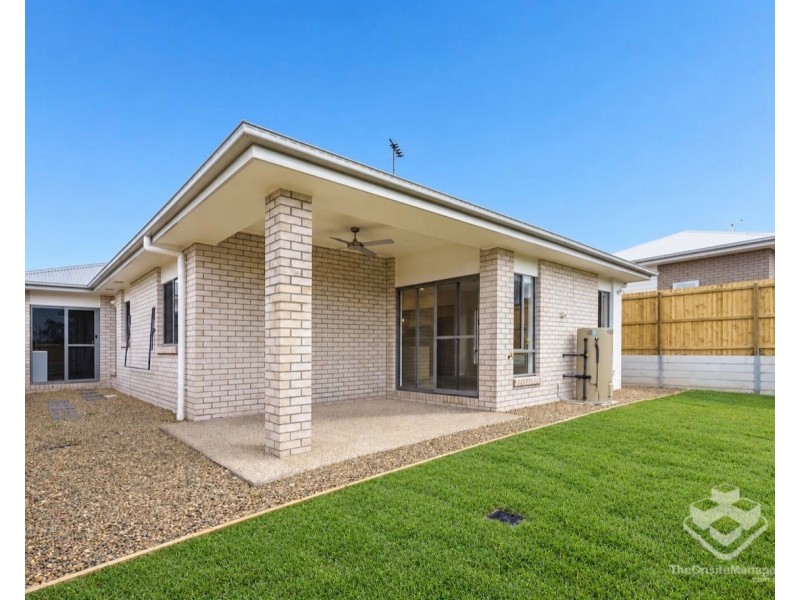 16 Suncrest Mews, Redbank Plains QLD 4301