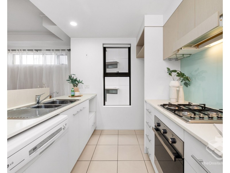 1306/16 Surbiton Court, Carindale QLD 4152