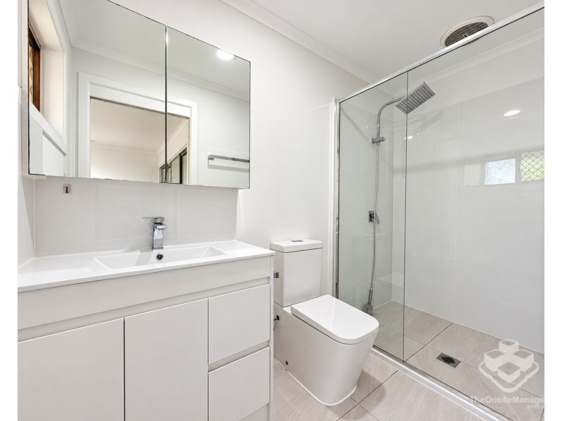 A/53A Michelmore Road, Carrara QLD 4211