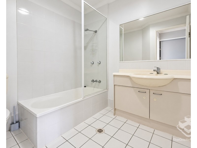 55/643 Pine Ridge Road, Biggera Waters QLD 4216