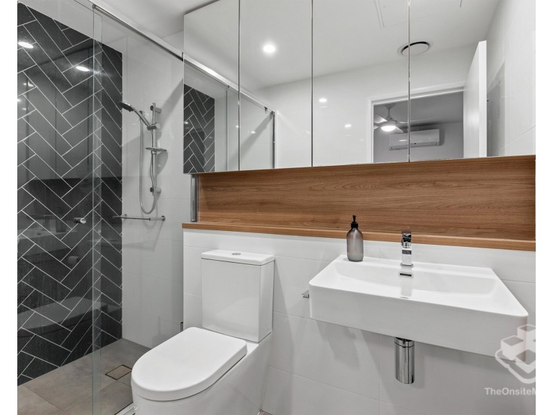 ID:21202973/10 Curwen Terrace, Chermside QLD 4032