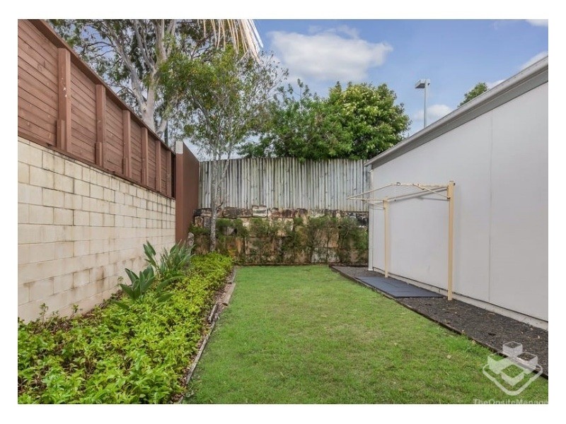 4/1 Celestial Court, Carina QLD 4152