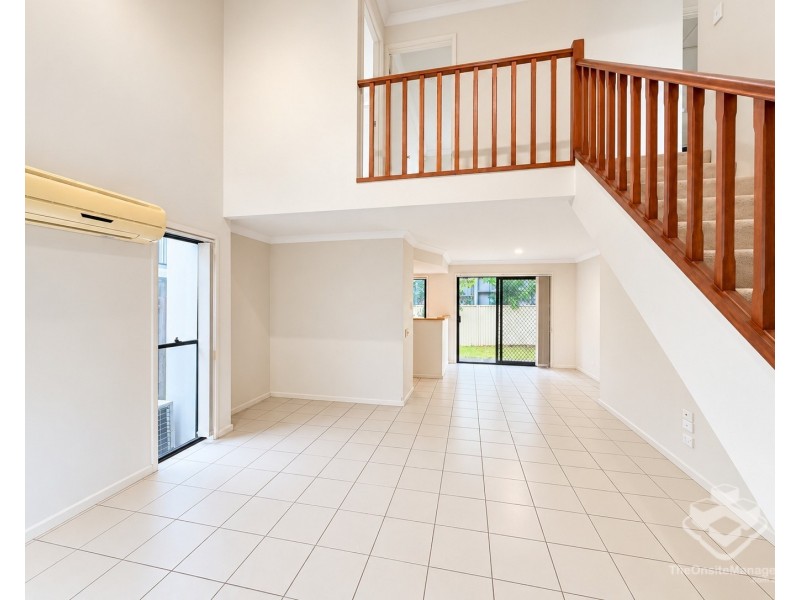 ID:21202983/1 Gentian Drive, Arundel QLD 4214