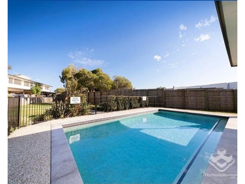 16/7-8 Debra Street, Coopers Plains QLD 4108