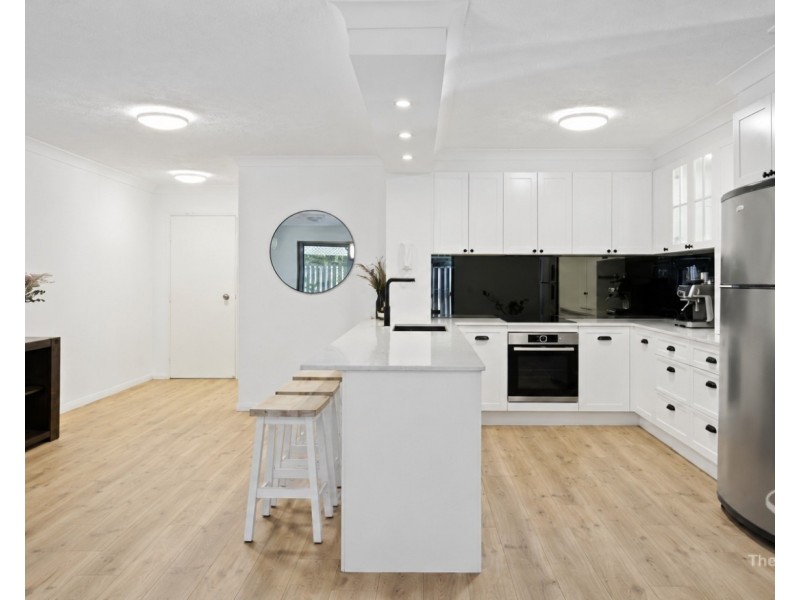 ID:21203238/1880 Gold Coast Highway, Burleigh Heads QLD 4220