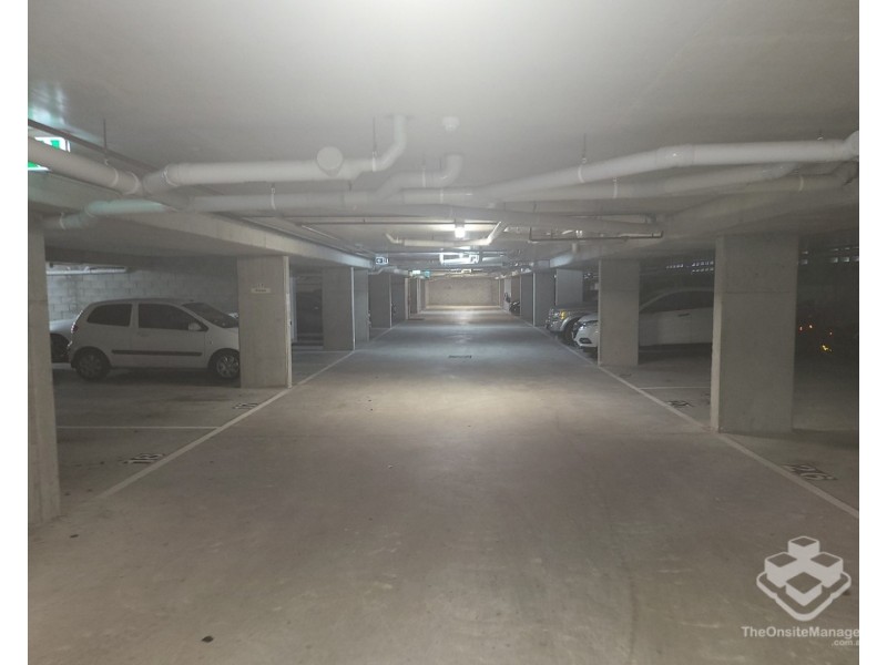ID:21203238/1880 Gold Coast Highway, Burleigh Heads QLD 4220