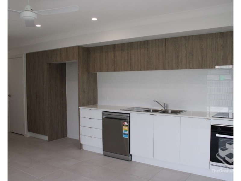 ID:21203428/9 Malibu Way, Toogoom QLD 4655