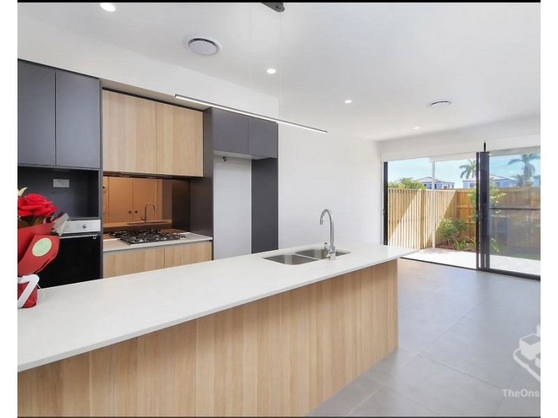 ID:21203478/1 Lake Serenity Boulevard, Helensvale QLD 4212