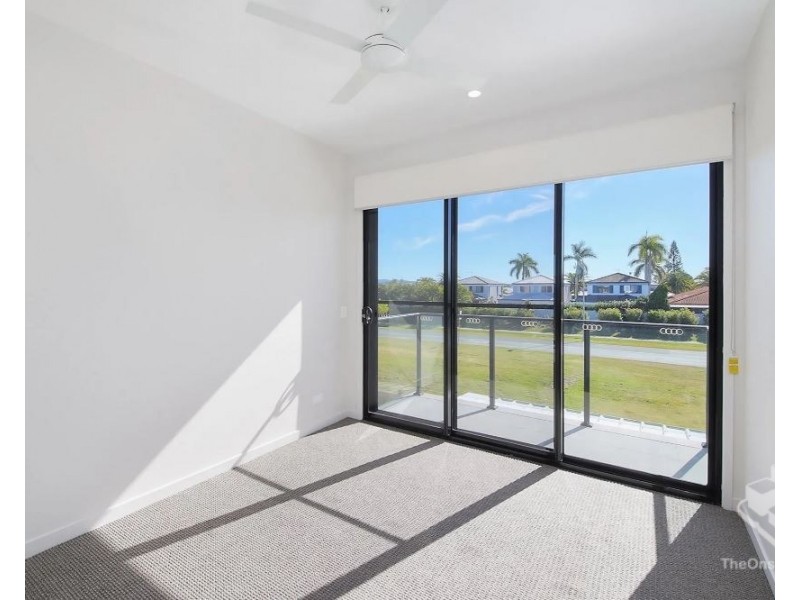 ID:21203478/1 Lake Serenity Boulevard, Helensvale QLD 4212