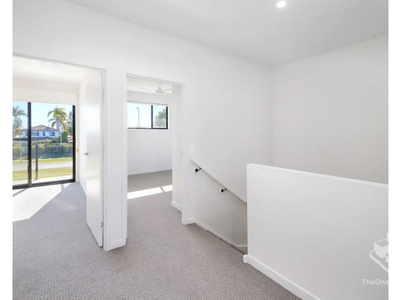 ID:21203478/1 Lake Serenity Boulevard, Helensvale QLD 4212