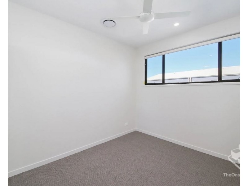 ID:21203478/1 Lake Serenity Boulevard, Helensvale QLD 4212