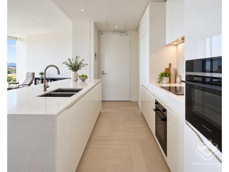 ID:21203605/24 The Lanes Boulevard, Mermaid Waters QLD 4218