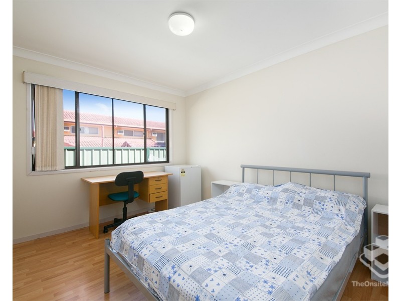 18 Dome Street, Eight Mile Plains QLD 4113