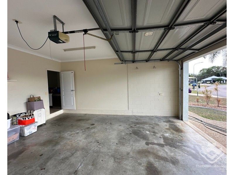 37 Eshelby Street, Bushland Beach QLD 4818