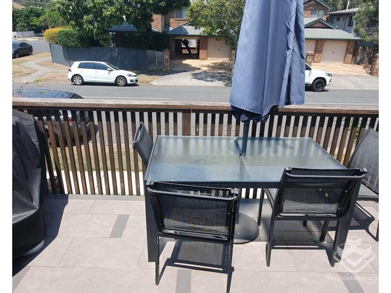 36 Winchester Street, Hamilton QLD 4007