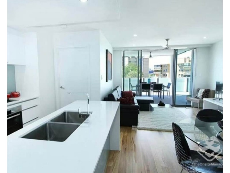 19/68 Benson Street, Toowong QLD 4066