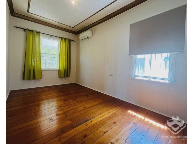 11 Louisa Street, Highgate Hill QLD 4101