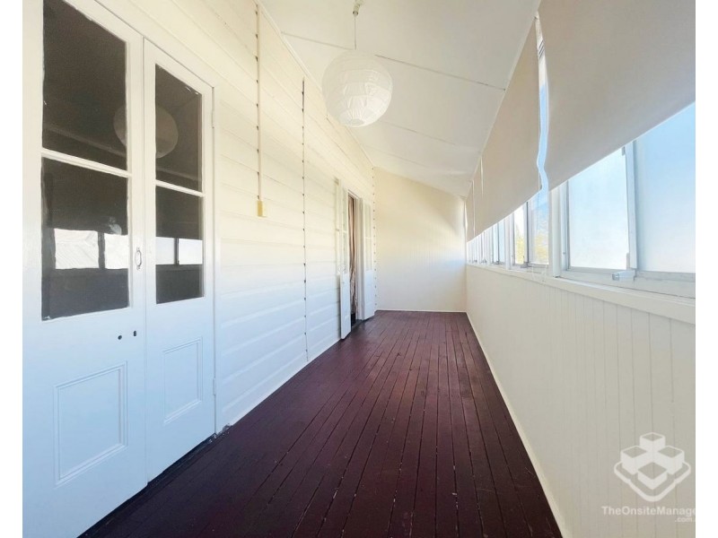 11 Louisa Street, Highgate Hill QLD 4101