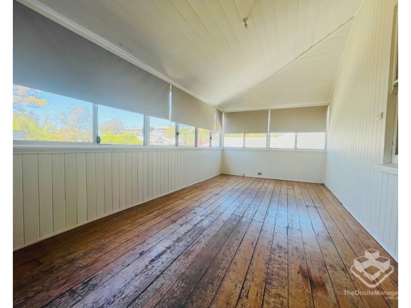 11 Louisa Street, Highgate Hill QLD 4101