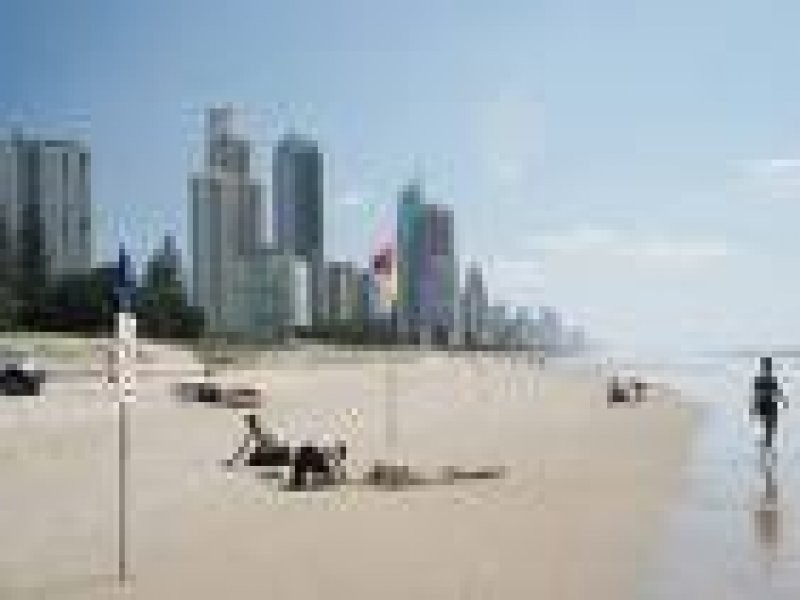 1 Alexander Ave, Broadbeach QLD 4218