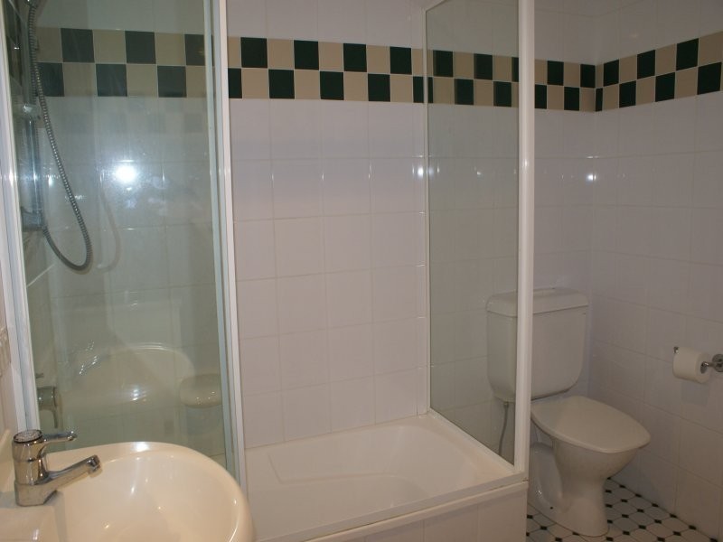 106 Racecourse Road, Ascot QLD 4007