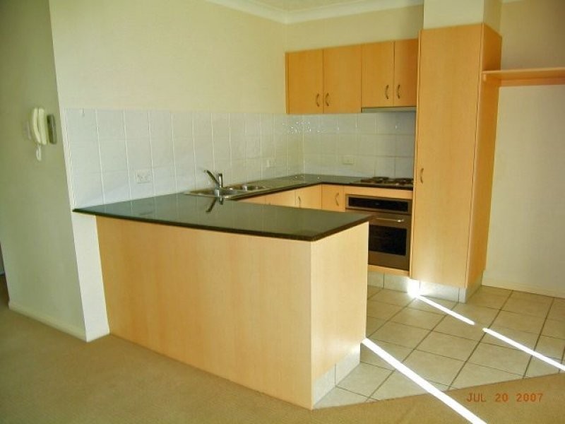 38 Labrador, Labrador QLD 4215