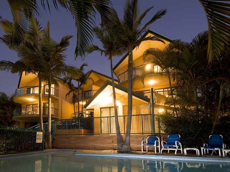 Chevron Island QLD 4217