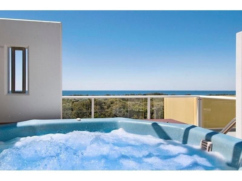 Coolum Beach QLD 4573