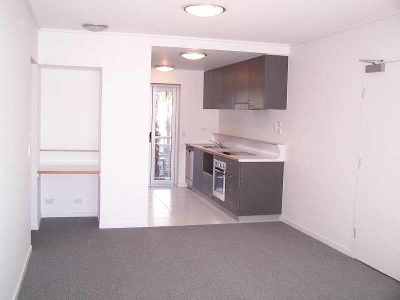 111/575 Gregory Terrace, Bowen Hills QLD 4006