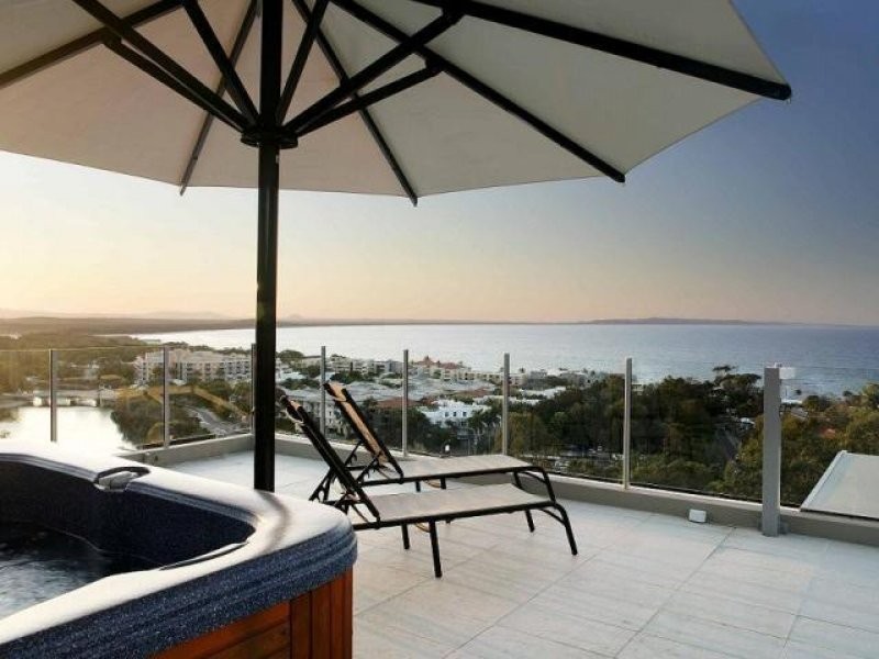 47 Picture Point Crescent, Noosa Heads QLD 4567
