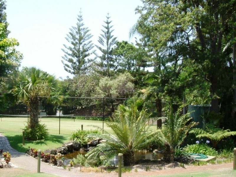 Paradise Waters QLD 4217