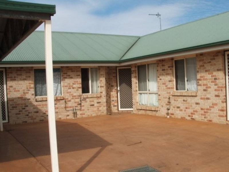 2/382 West St., Toowoomba QLD 4350