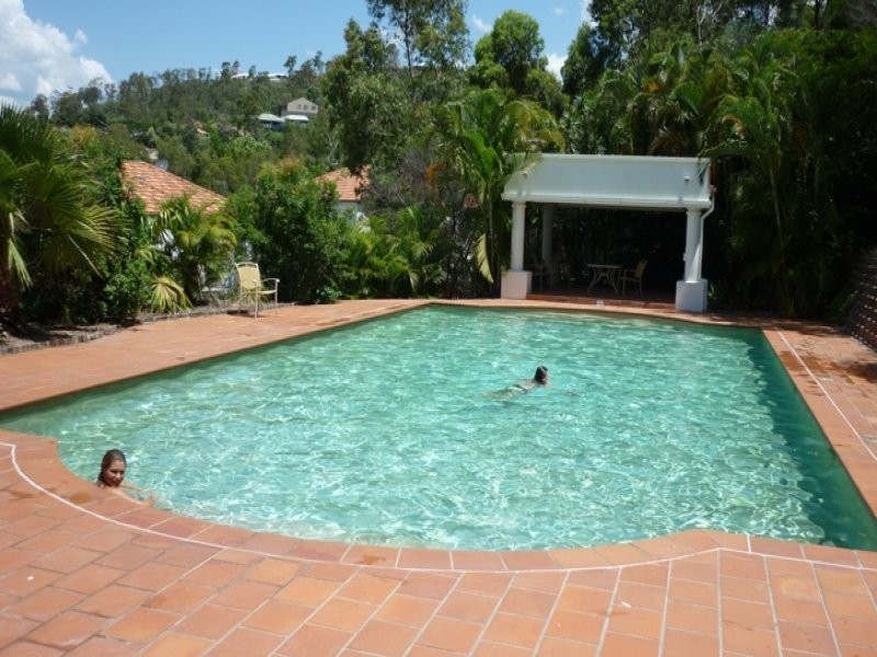 ID 7930, Pacific Pines QLD 4211