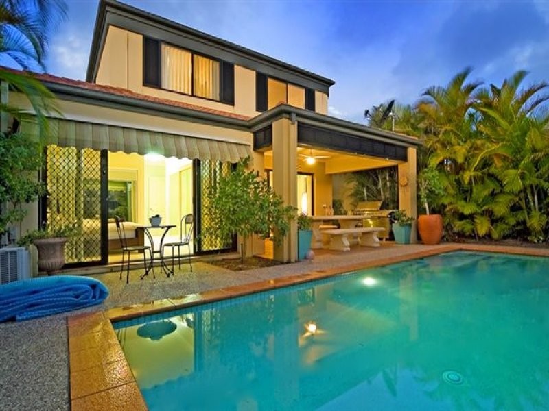 531 Oyster Cove Promenade, Hope Island QLD 4212