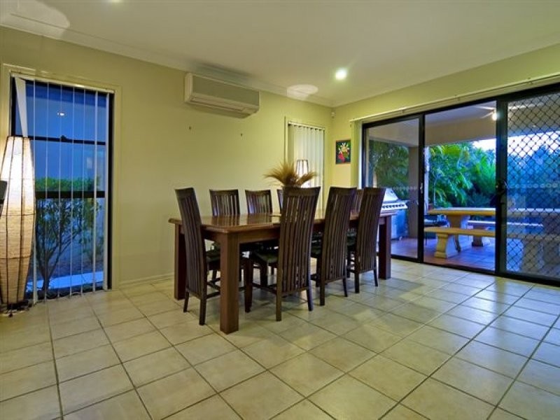 531 Oyster Cove Promenade, Hope Island QLD 4212