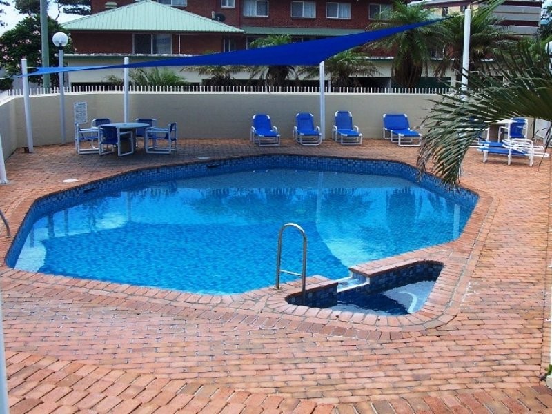 Rainbow Bay QLD 4225