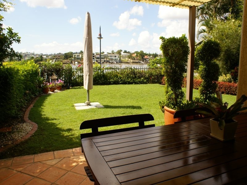 135 Macquarie Street, Teneriffe QLD 4005