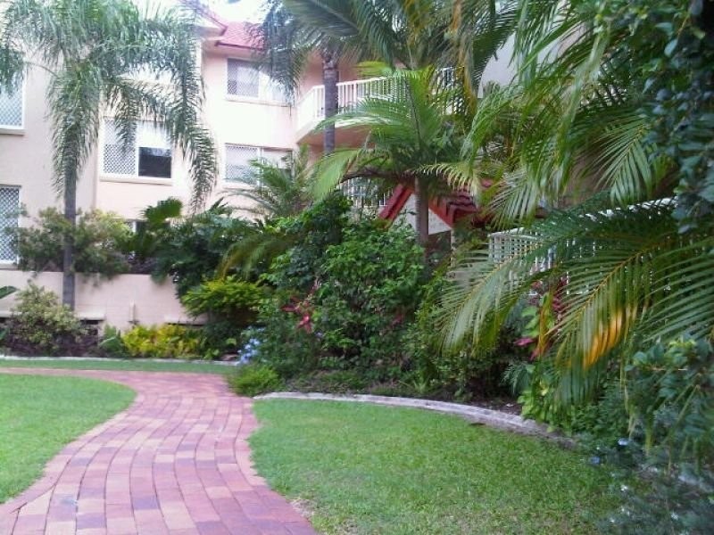 Broadbeach QLD 4218