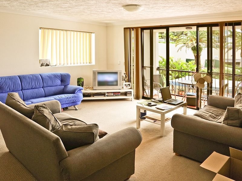 38 Labrador st, Labrador QLD 4215