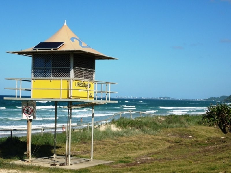 ID 8063, Miami QLD 4220