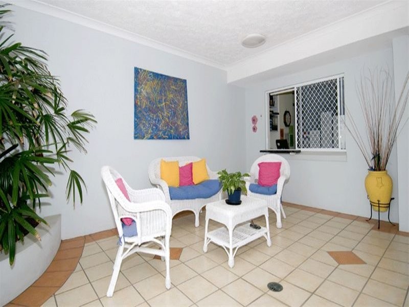 Chevron Island QLD 4217