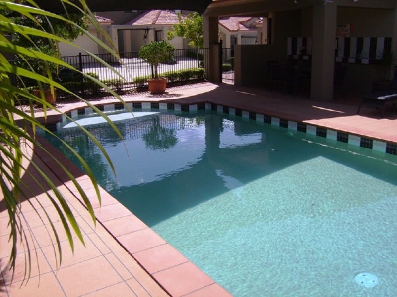 Ashmore QLD 4214